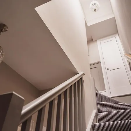 Herdwick Cottage, Stylish 3 Bed, 펜션 *